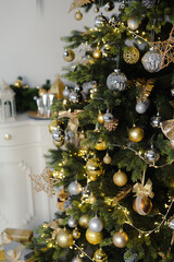 christmas tree decorations