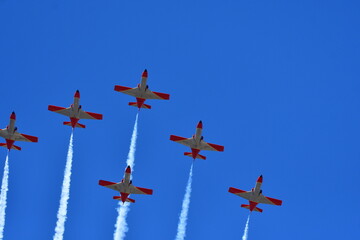 EXHIBICIÓN AERONÁUTICA © Germán