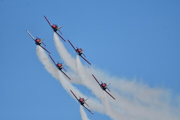 EXHIBICIÓN AERONÁUTICA © Germán