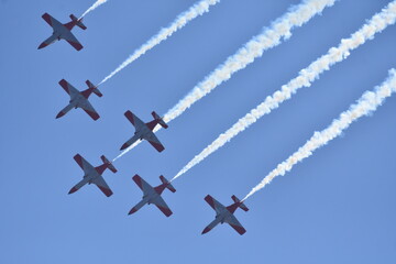 EXHIBICIÓN AERONÁUTICA
