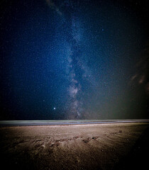 Milky Way By the Beach - obrazy, fototapety, plakaty