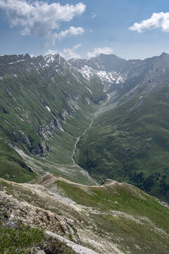 Hochkantbild in den Alpen