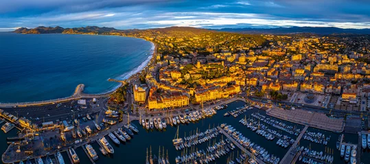 Foto op Aluminium Aerial view of Cannes, a resort town on the French Riviera, is famed for its international film festival © Alexey Fedorenko