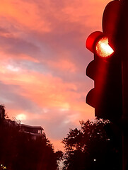 Madrid sunset semaphore