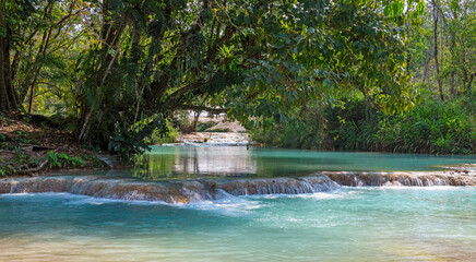 Agua Azul cascades with its turquoise waters of the Usumacinta river near Palenque, Chiapas, Mexico.