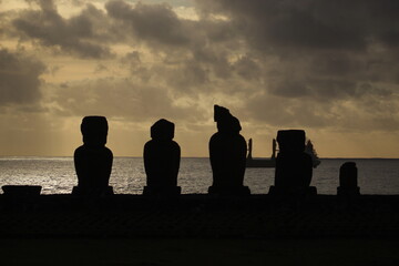 silhouette of stonehenge