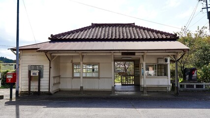 小湊鉄道上総鶴舞駅の外観