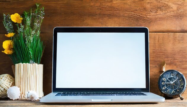 Ordinateur Portable sur Bureau en Bois avec Déco Florale