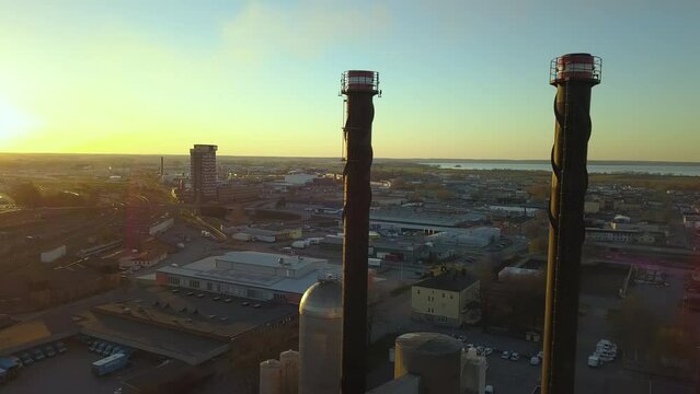 Sustainable electrical power and heat plant running on recycled resources in Linkoping, Sweden. Electricity production from reused waste