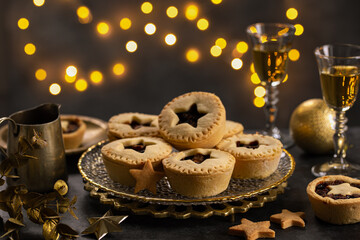 Homemade fruit mince pies