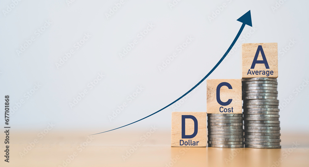 Aufkleber dca or dollar cost average on increasing coins stacking with up arrow for discipline and always cont