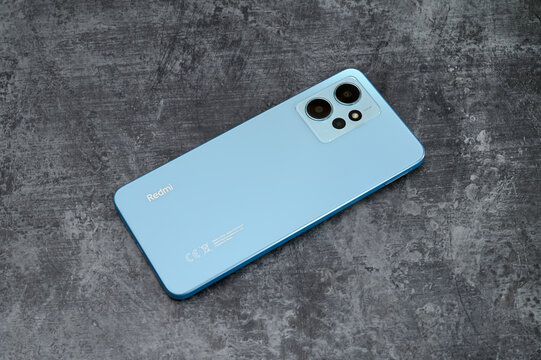 Smartphone Xiaomi Redmi Note 12 Ice Blue in Russia, Moscow, November 10, 2023