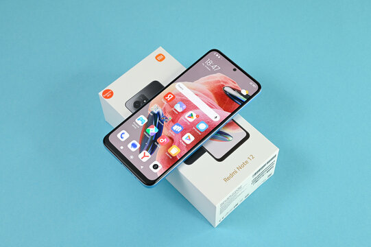Smartphone Xiaomi Redmi Note 12 Ice Blue in Russia, Moscow, November 10, 2023