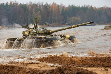 Tank overcomes the river under water