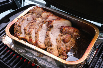 Schweinsbraten vom Grill