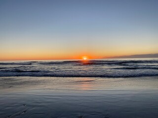 Obraz premium sunset on the beach