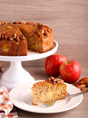 Spiced apple cider cake