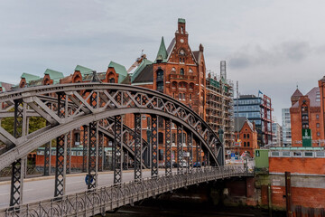 Fototapeta premium Hamburg, Germany - 25. October 2023 - Brooks Bridge at the Speicherstadt in Hamburg.