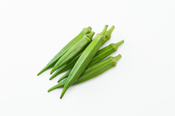白背景にオクラ