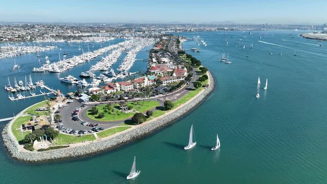 Shelter Island At San Diego In California United States. Paradisiac Beach Scenery. Seascape Landmark. Shelter Island At San Diego In California United States. 