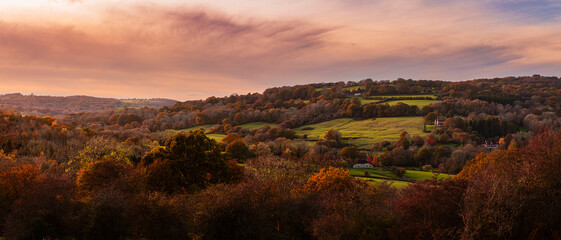 Autumn sunset over the Burwash weald in east Sussex south east England UK - obrazy, fototapety, plakaty