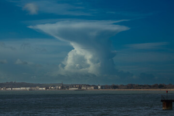 Fototapeta na wymiar Cumulonimbus Incus (Anvil Cloud) forming over Weymouth UK