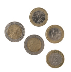 pièces de un et deux euros sur fond transparent
