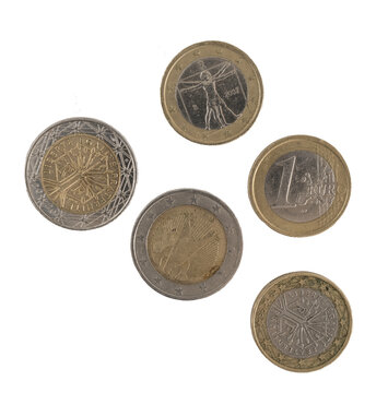 pi&egrave;ces de un et deux euros sur fond transparent