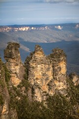 Fototapeta na wymiar Scenic landscape in Three Sisters Echo Point, Blue Mountains in Sydney Australia