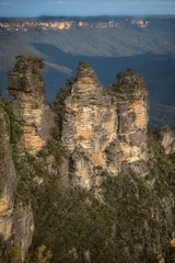 Photo sur Plexiglas Trois sœurs Landscape scene of Three Sisters walk in Blue Mountains National Park, Australia with blue sky