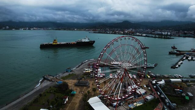 Sheap Moves To The Port