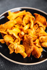 chanterelle mushroom fresh food tasty mushrooms snack on the table copy space food