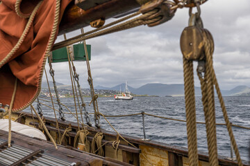 Fototapeta na wymiar ropes on a ship