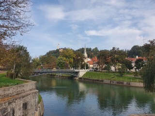 Fototapeta na wymiar The beautiful Ljubljanica River in Ljubljana, the capitol city of Slovenia