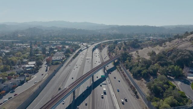 Looking towards the 680 and 24 freeway interchange in Walnut Creek, California in 4k