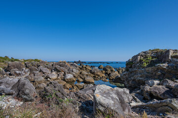 奇岩が連なる海岸