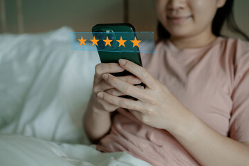 Rating the store after using the service, giving opinions and recommendations to the store after using the service, rating satisfaction in using the service. Online store review ideas.