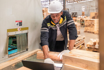 Wood mechanic inputs data, automates machines for cutting, laser, saw, milling, lathe in factory