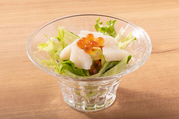 ホタテとイクラの前菜