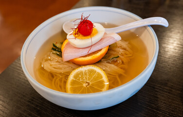 冷麺