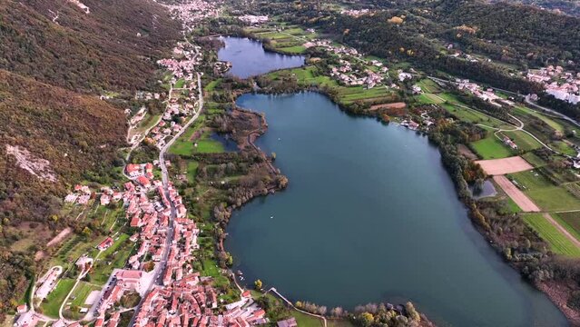Lago di Revine panoramica aerea dall'alto -Veneto,Italia