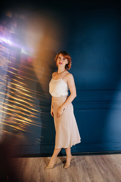 Fototapeta Beautiful art portrait of woman with optical illusion lighting photography portrait lens flare
