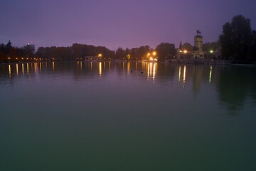 jezioro, staw, krajobraz, wieczór, woda, odbicie, nocne światło, budynek, historyczny, Madryt,...