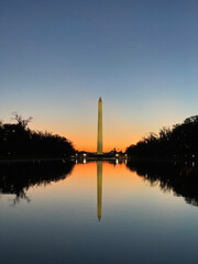 Fototapeta na wymiar Sunrise behind the Washington Monument in Washington D.C.