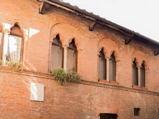 An ancient house among the medieval alleys of Lucca (Tuscany) - 678606808