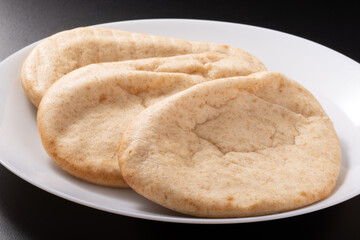 全粒粉入り　ミニナン