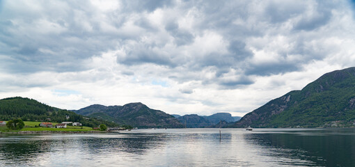 The beautiful Norwegian fjords near Stavanger - 678781044