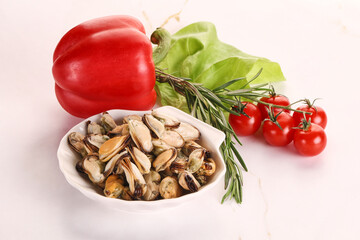Marinated mussels in the bowl