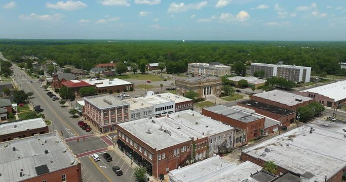 Historic small town of Tifton in Georgia. Main Street with old American flat roof southern architecture