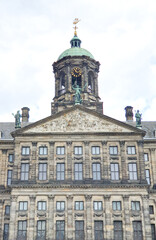 Fototapeta na wymiar Netherland historical and modern buildings along the Amsterdam river canal 